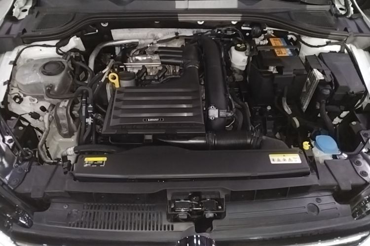 Volkswagen Golf 2022 #20 Volkswagen Golf 2022 car image #20