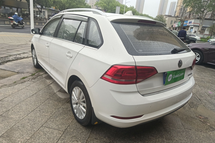 Volkswagen Santana 2017 #5 Volkswagen Santana 2017 car image #5