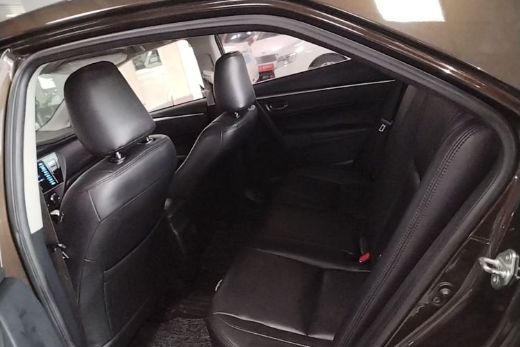 Toyota Corolla 2019 car image #17