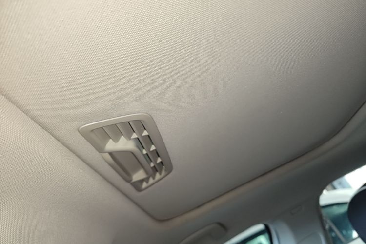 Volkswagen Lavida 2021 car image #18