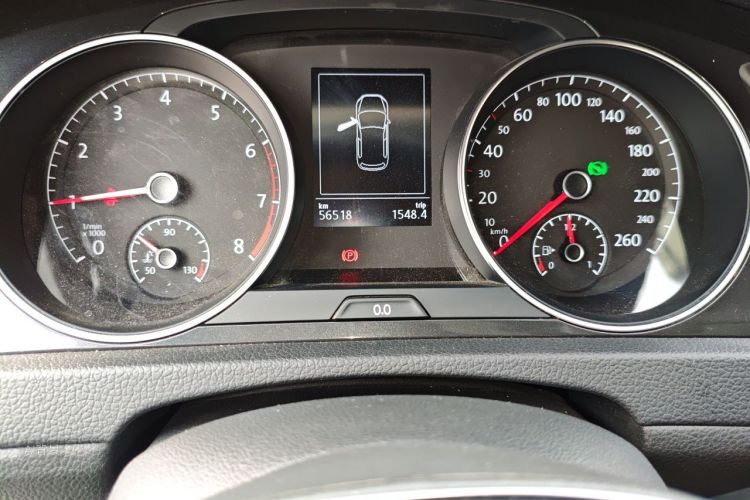 Volkswagen Golf 2019 car image #14