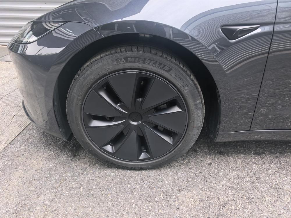 Tesla Model 3 2024 #9 Tesla Model 3 2024 car image #9