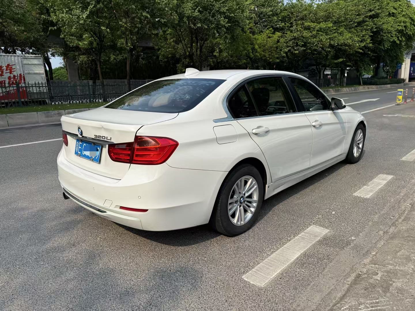 BMW 3 Series 2015 #6 BMW 3 Series 2015 car image #6