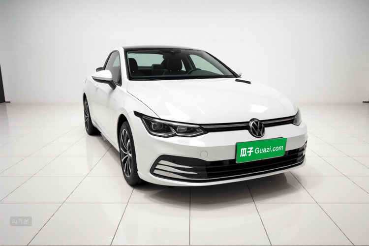 Volkswagen Golf 2021 car image #4