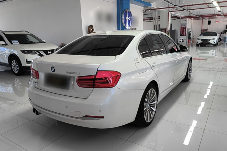 BMW 3 Series 2019 #7 BMW 3 Series 2019 car image #7