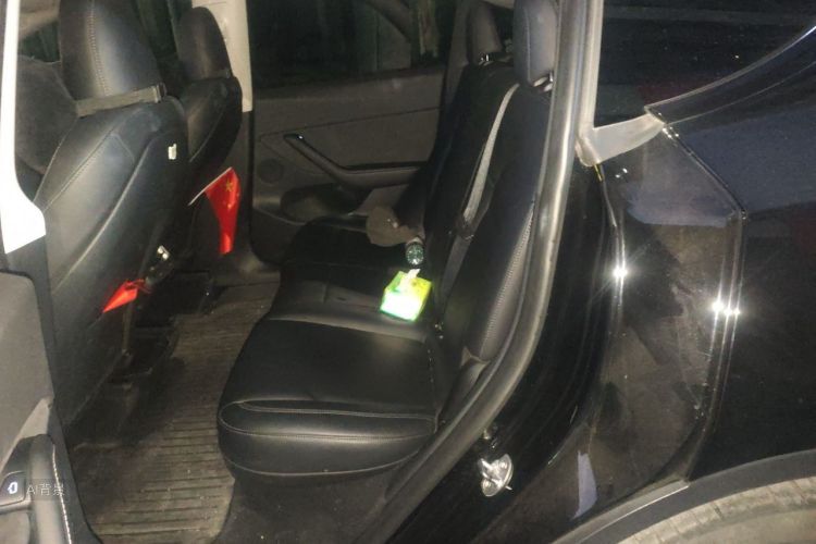 Tesla Model Y 2022 #19 Tesla Model Y 2022 car image #19
