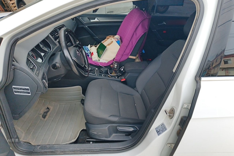 Volkswagen Golf 2016 car image #17