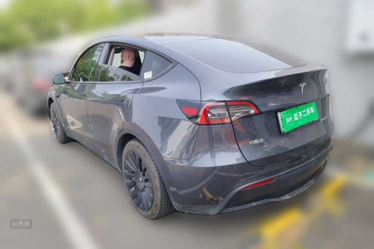Tesla Model Y 2023 immagine di auto #5