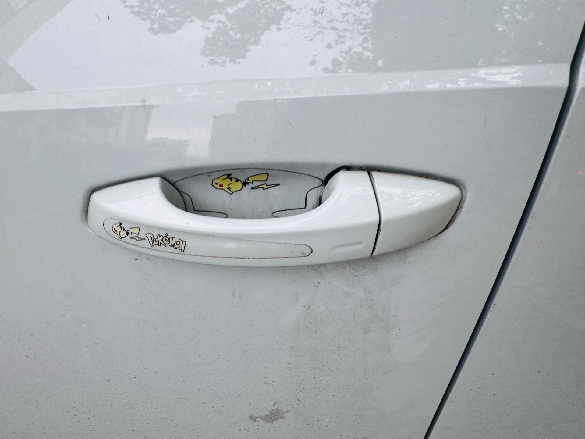 2022 car image #6