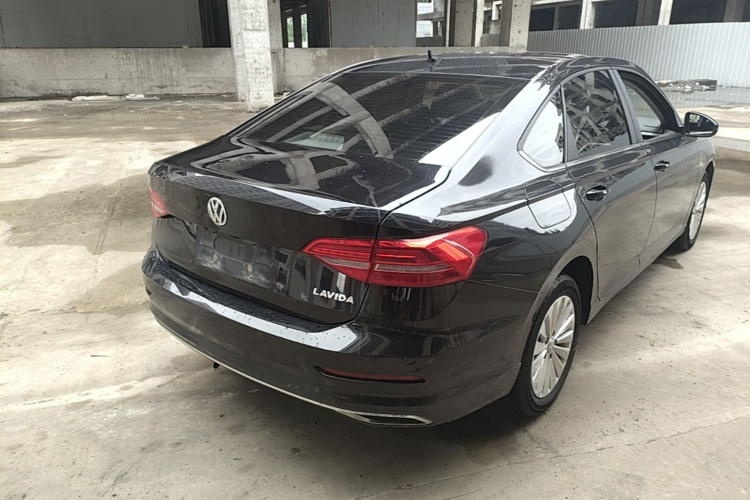 Volkswagen Lavida 2019 #5 Volkswagen Lavida 2019 car image #5