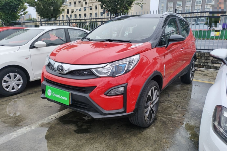 BYD Yuan 2016 #2 BYD Yuan 2016 car image #2