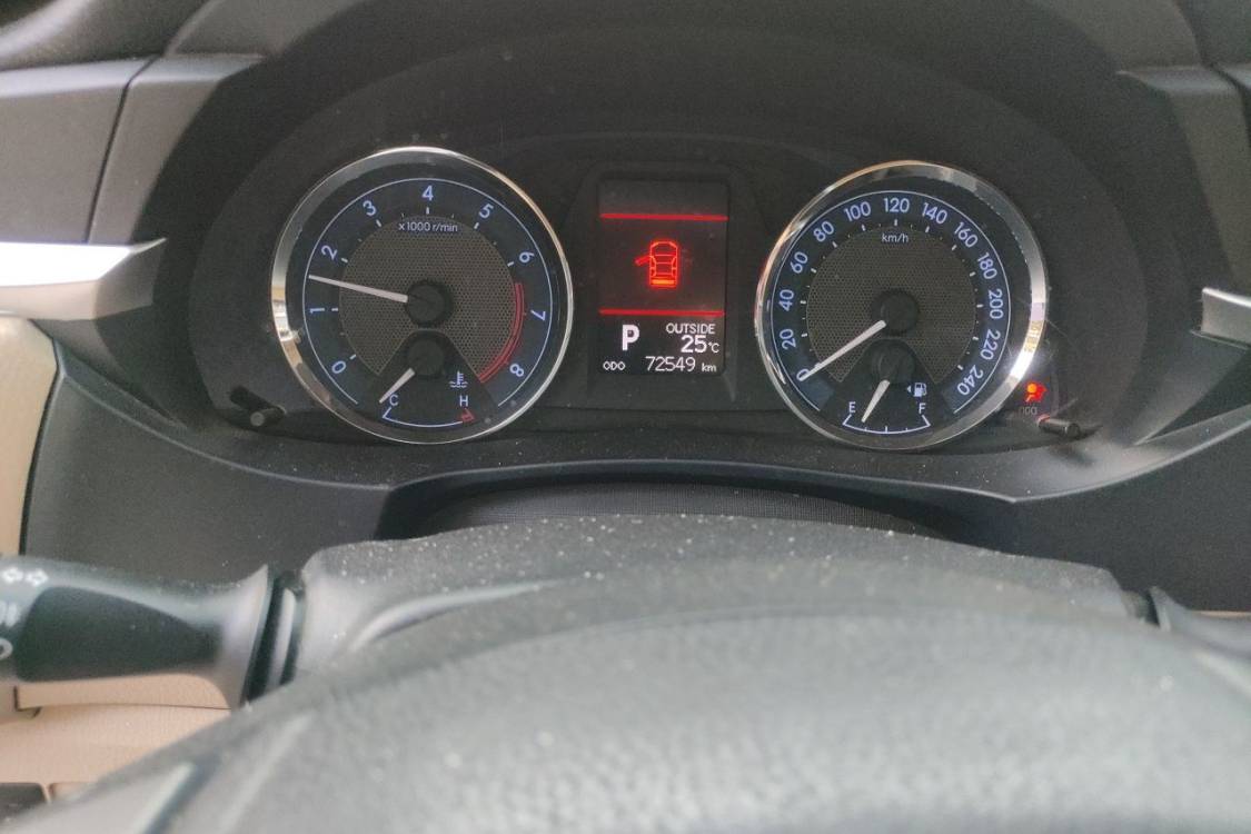 Toyota Corolla 2015 car image #25