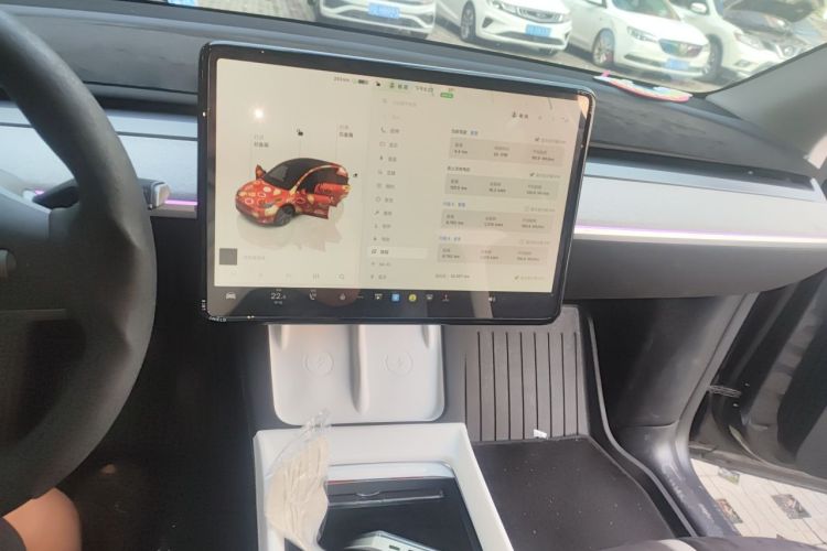 Tesla Model Y 2024 #13 Tesla Model Y 2024 immagine di auto #13