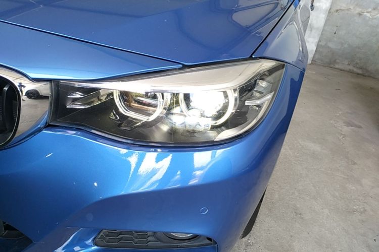 BMW 3 Series GT 2019 car image #23