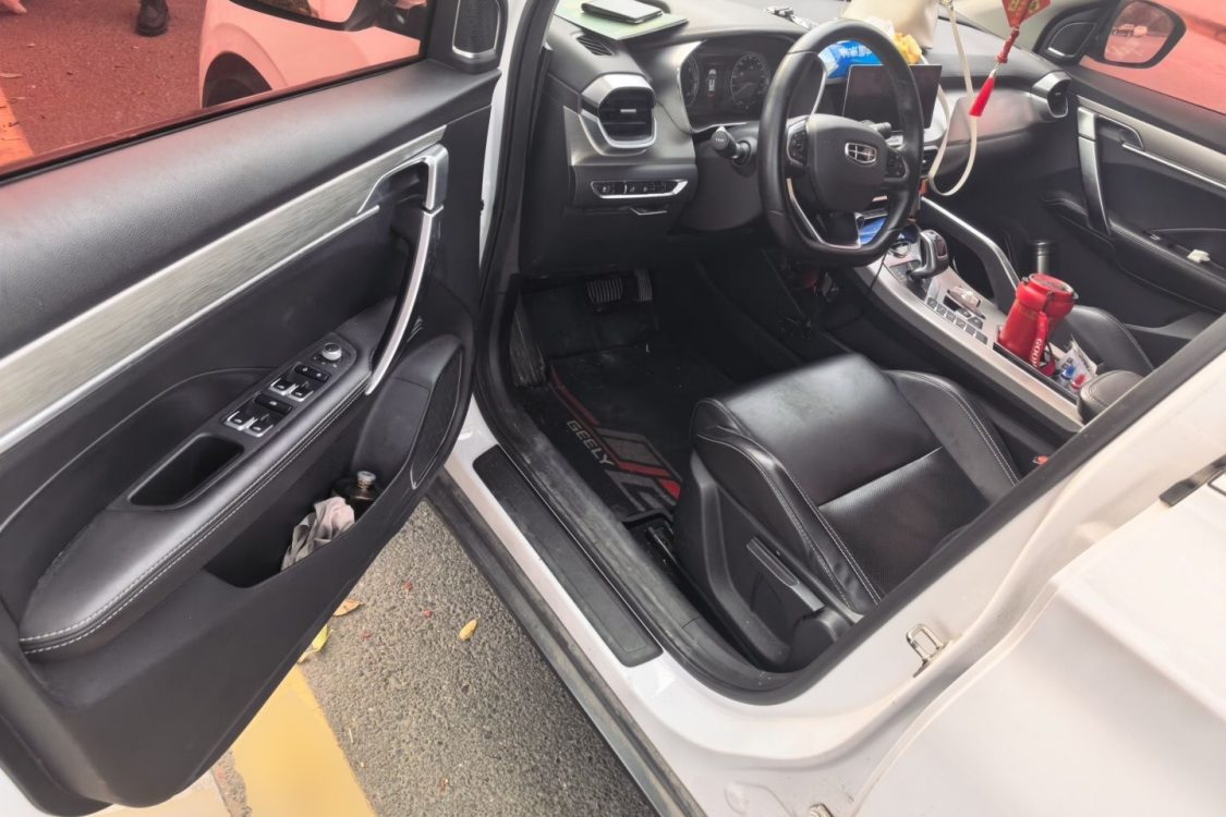 GEELY Coolray 2020 imagem de carro #23