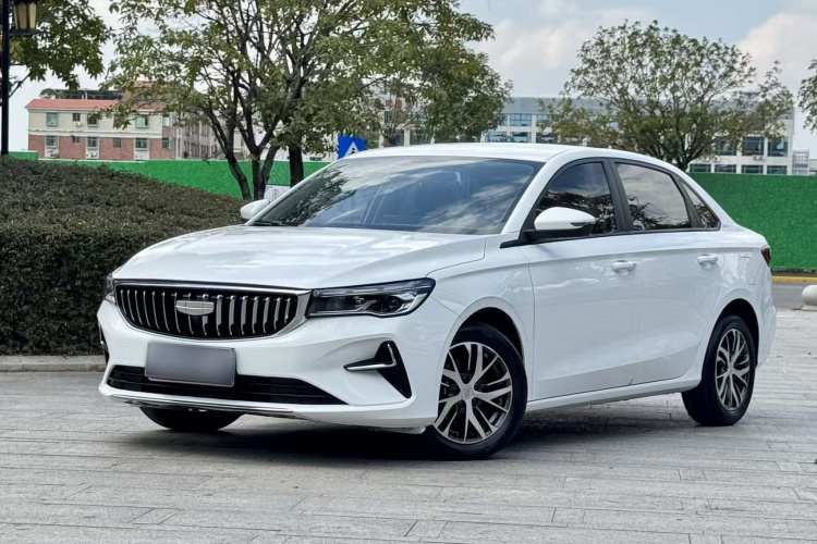 GEELY Emgrand 2024 immagine di auto #2