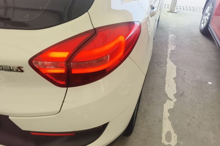 GEELY Emgrand GS 2019 #8 GEELY Emgrand GS 2019 imagem de carro #8