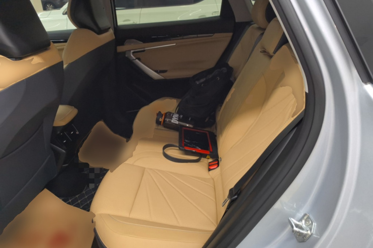 GEELY Boyue L 2024 imagem de carro #17