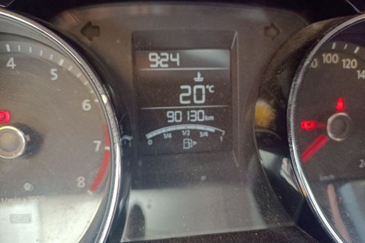 Volkswagen Bora 2015 car image #14