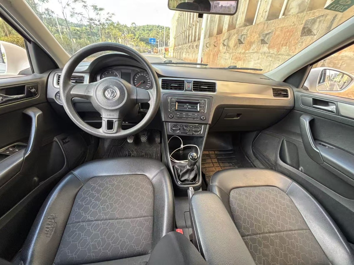 Volkswagen Santana 2015 #8 Volkswagen Santana 2015 car image #8