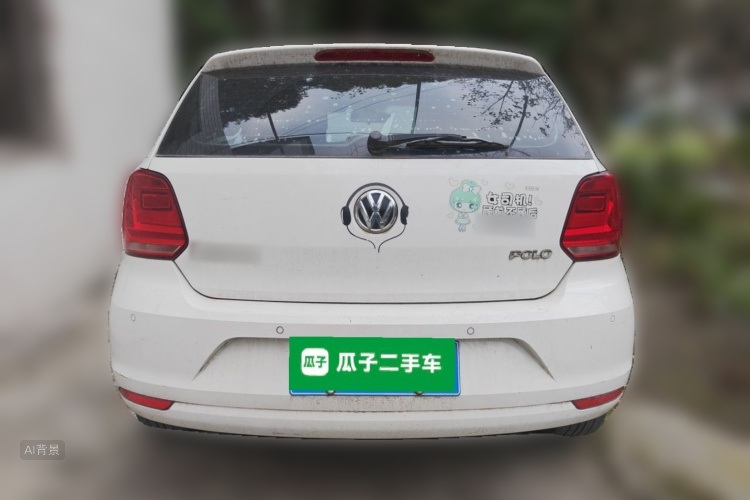 Volkswagen Polo 2015 car image #6