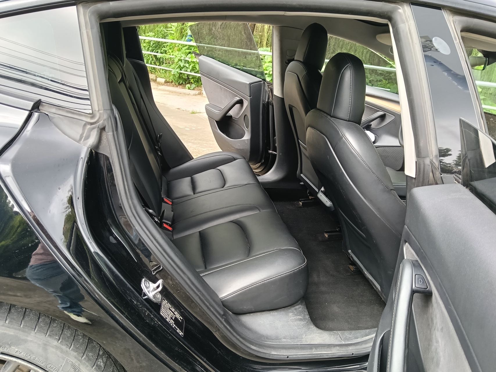 Tesla Model 3 2025 car image #7