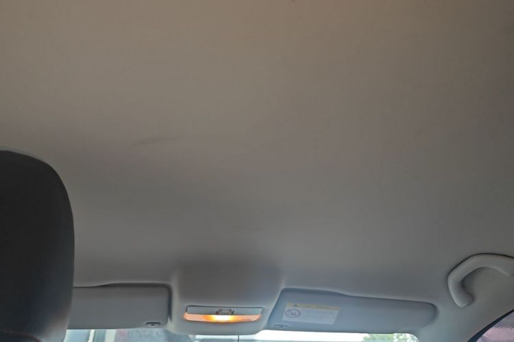Volkswagen Polo 2017 car image #18
