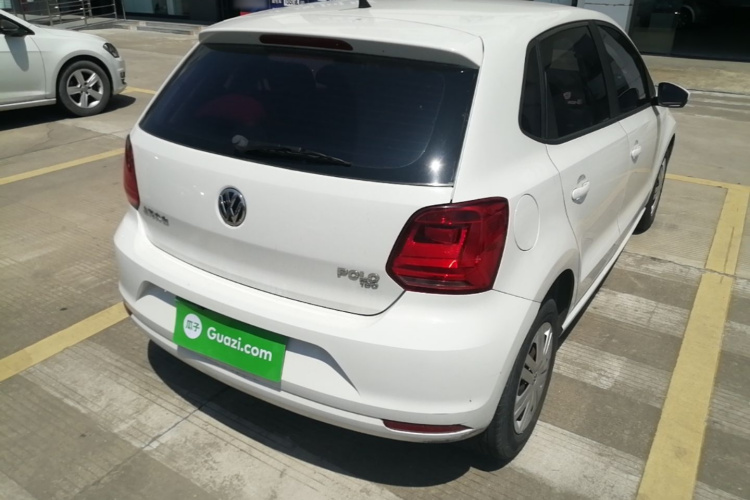 Volkswagen Polo 2018 car image #7