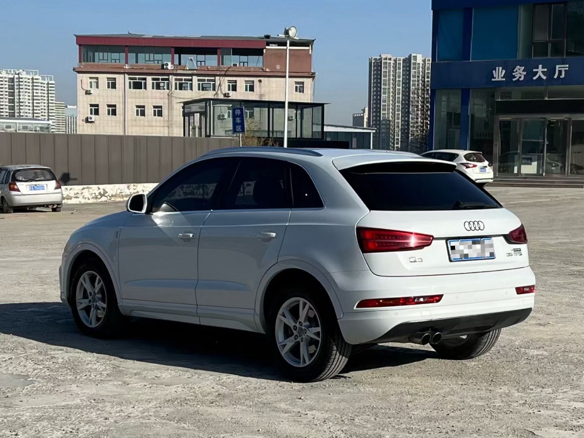 Audi Q3 2018 #7 Audi Q3 2018 car image #7