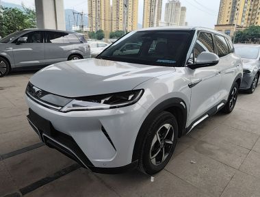 BYD YuanUP 2024 BYD YuanUP 2024 immagine di auto