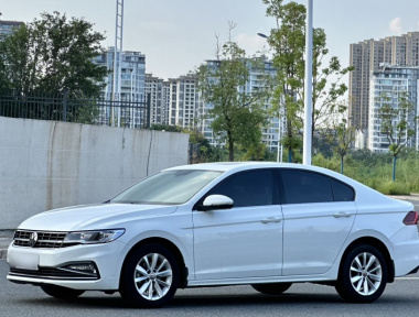 Volkswagen Bora 2022 car image 