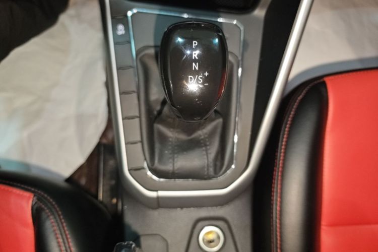 Volkswagen Polo 2022 car image #14