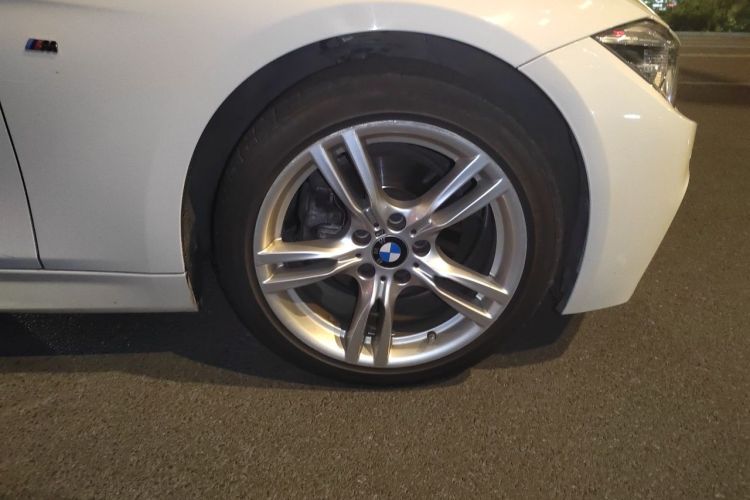 BMW 3 Series 2017 #9 BMW 3 Series 2017 car image #9