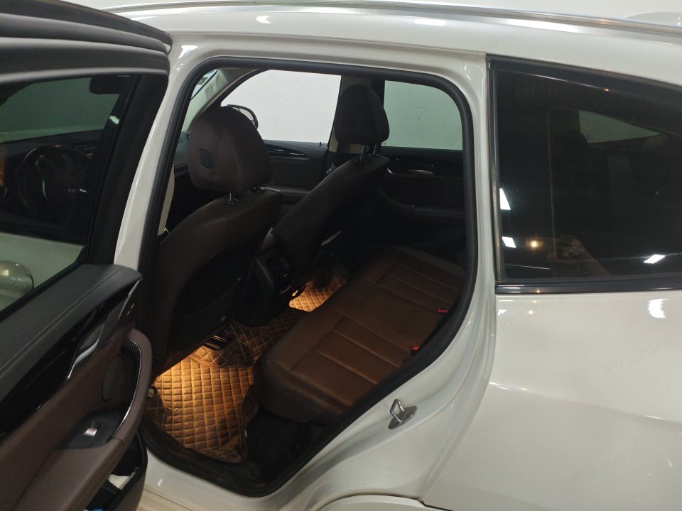 BMW X3 2019 #3 BMW X3 2019 car image #3