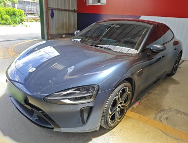 MI SU7 2025 MI SU7 2025 car image