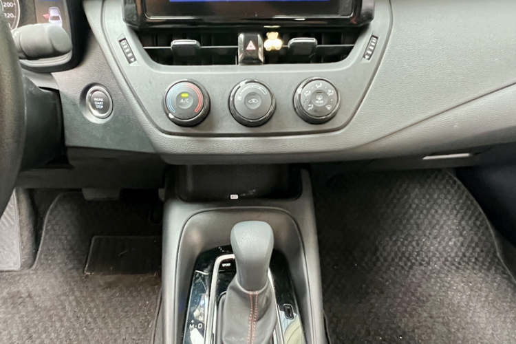 Toyota Corolla 2022 car image #13