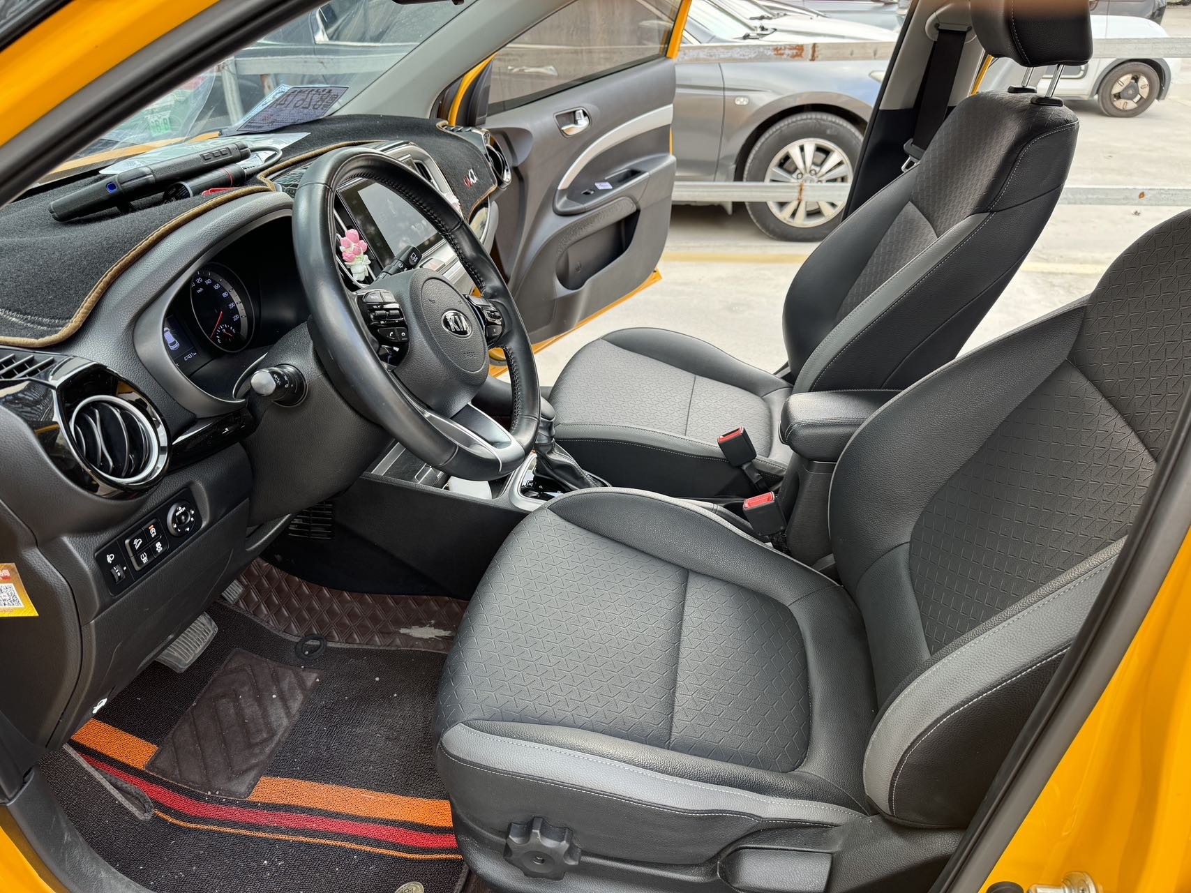 Kia KX1 2019 car image #7