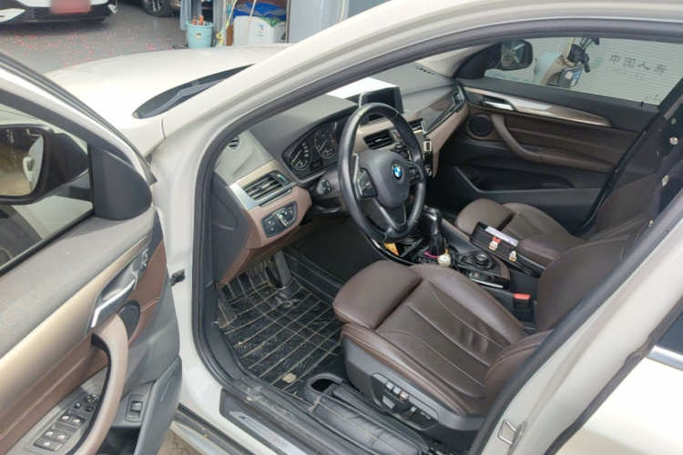 BMW X1 2018 #16 BMW X1 2018 car image #16
