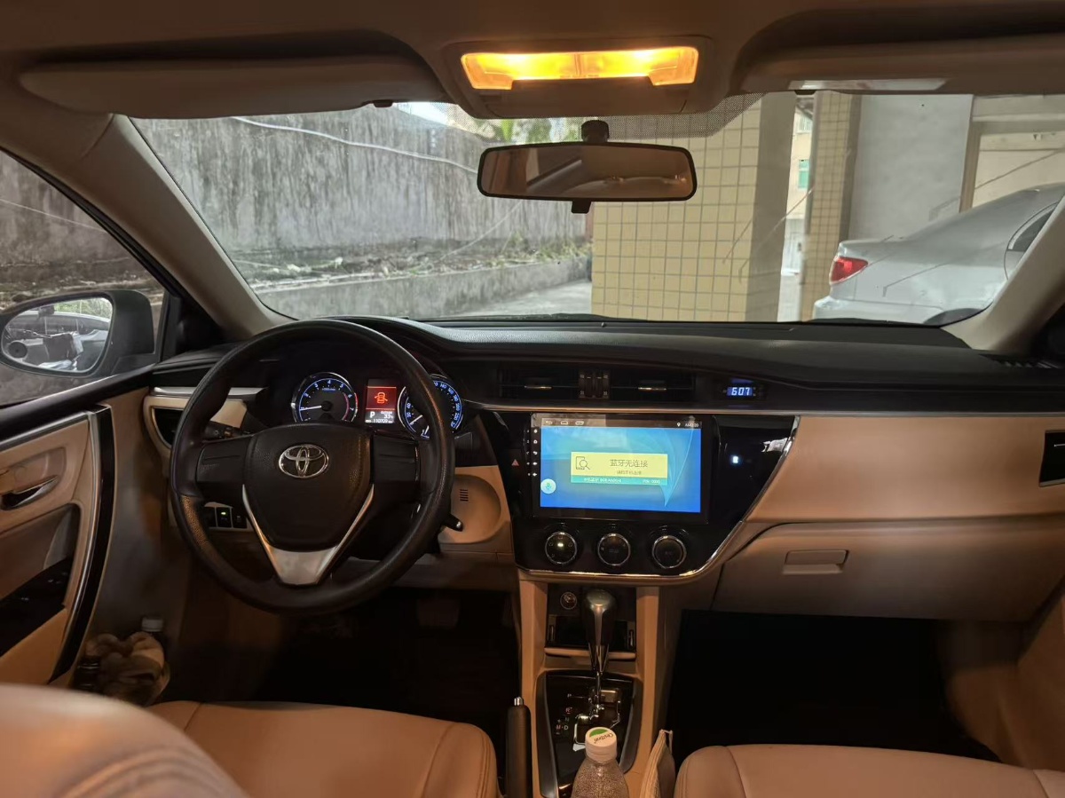 Toyota Corolla 2017 #2 Toyota Corolla 2017 car image #2