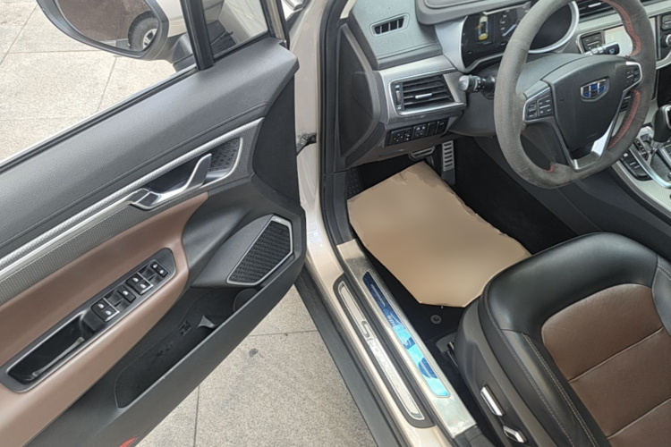 GEELY Emgrand GS 2017 #16 GEELY Emgrand GS 2017 car image #16