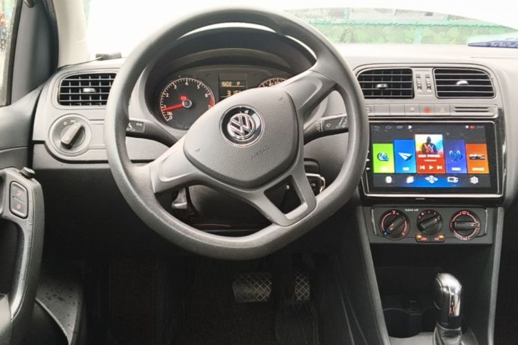 Volkswagen Polo 2019 #16 Volkswagen Polo 2019 car image #16