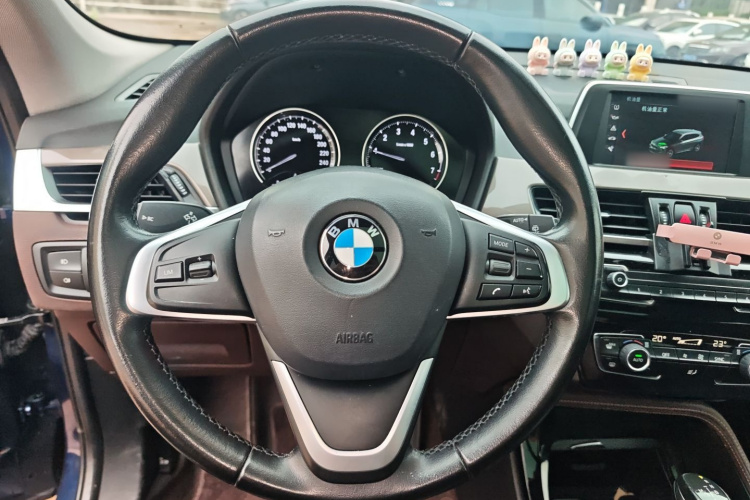 BMW X1 2018 #11 BMW X1 2018 car image #11