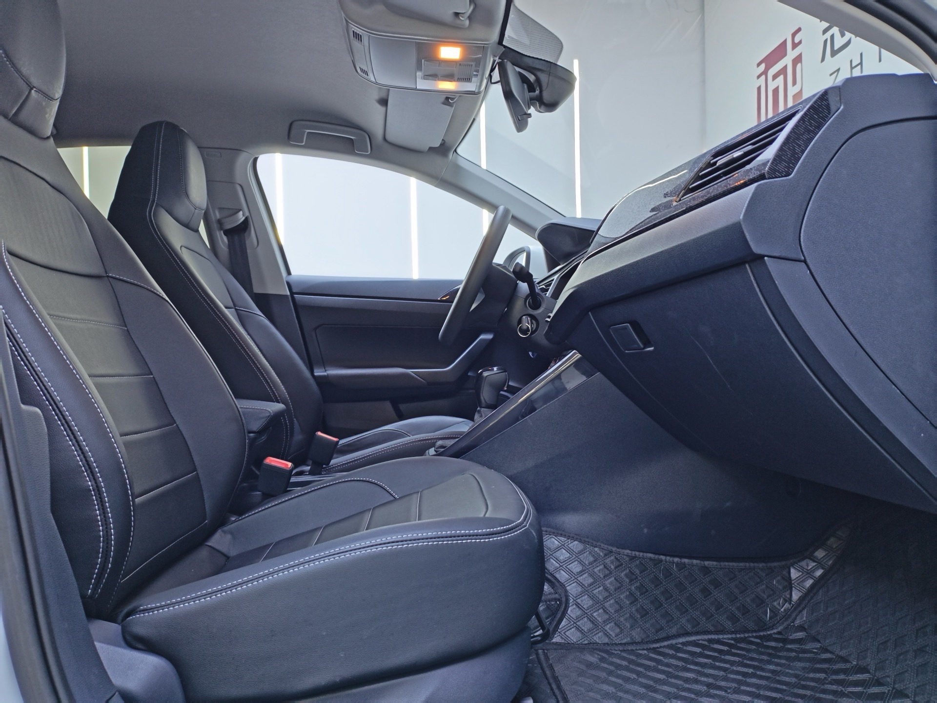 Volkswagen Lavida 2025 car image #9