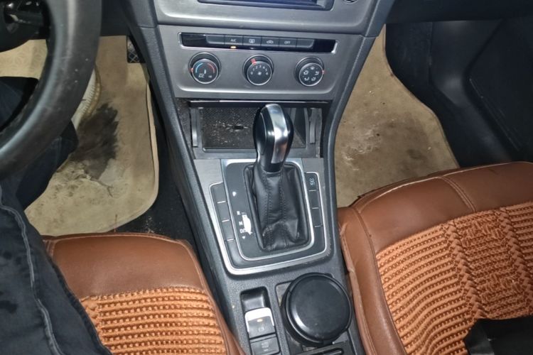 Volkswagen Golf 2015 #14 Volkswagen Golf 2015 car image #14