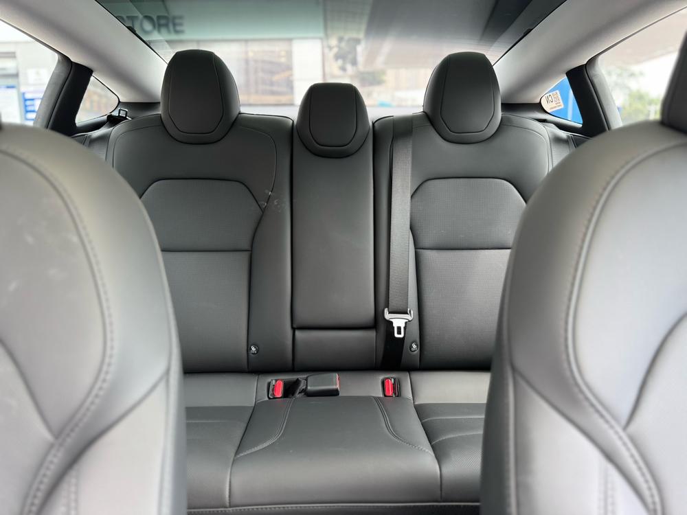Tesla Model 3 2025 car image #14