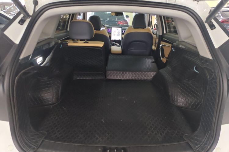 GEELY Boyue L 2024 image de voiture #19