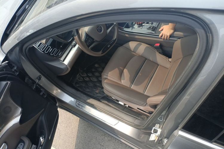 BYD Han 2022 #21 BYD Han 2022 car image #21