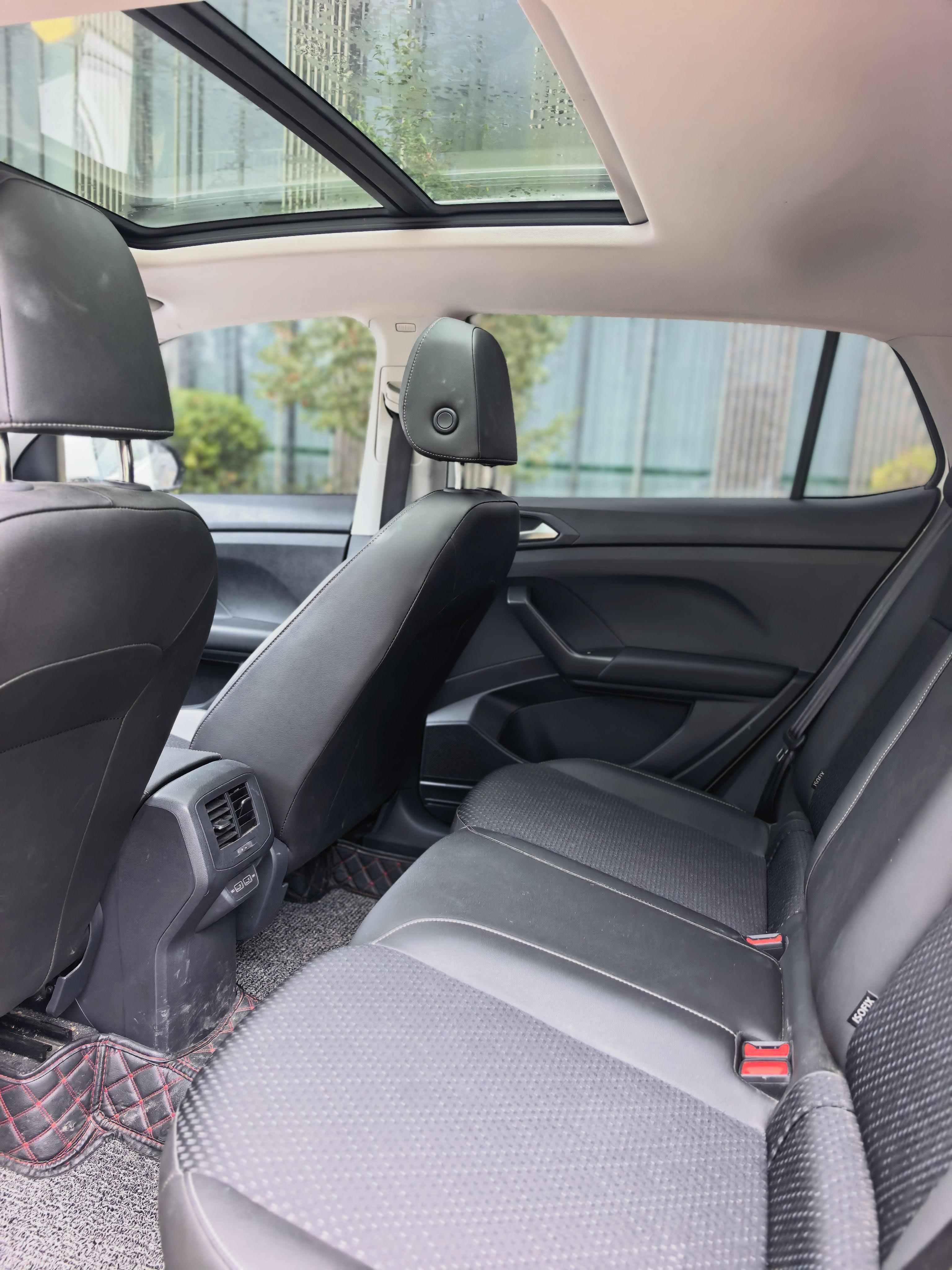 Volkswagen Tacqua 2023 car image #8