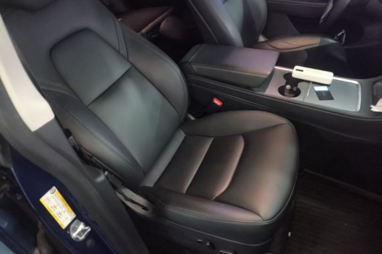 Tesla Model Y 2021 #24 Tesla Model Y 2021 car image #24