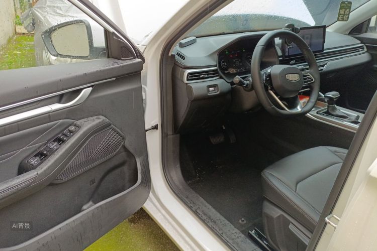GEELY Emgrand 2025 car image #18